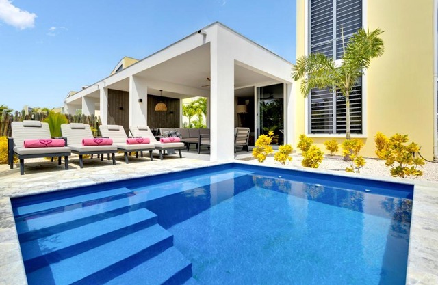 Delfins Residences