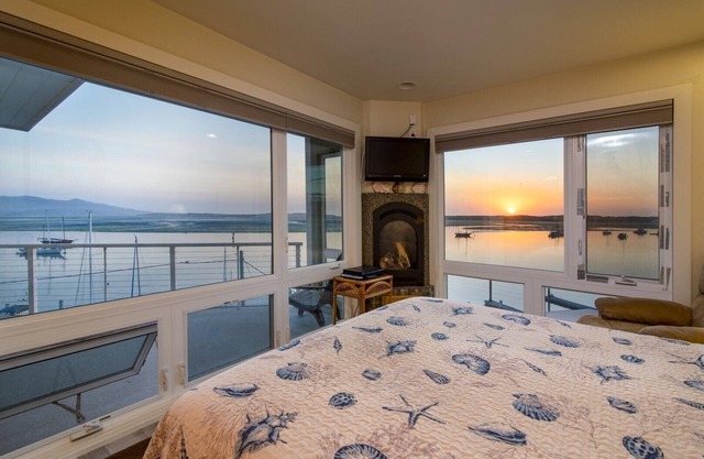 Delightful Bayfront Home in Morro Bay