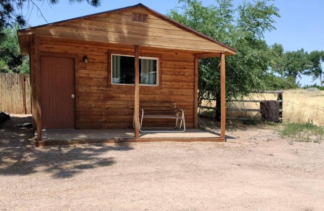 Delightful cabin in the heart historic Fillmore