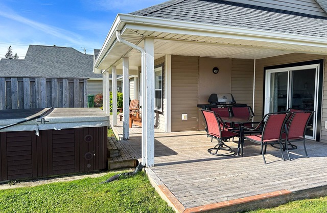 Delightful Deluxe King Villa with private outdoor hot tub