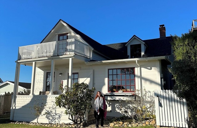Delightful home with glorious view in Mendo village
