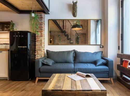Delightful Loft a few steps from Isola