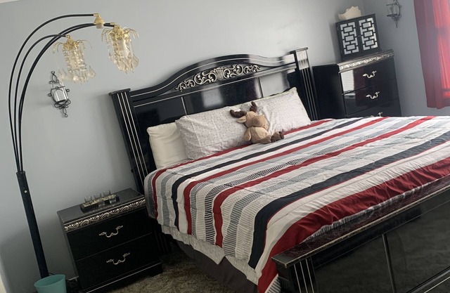 Delightful Pvt Rooms...by Great Northern Mall