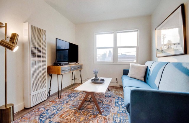 Delightful Sunnyvale 2BR w/ Parking, nr Green Spaces, by Blueground