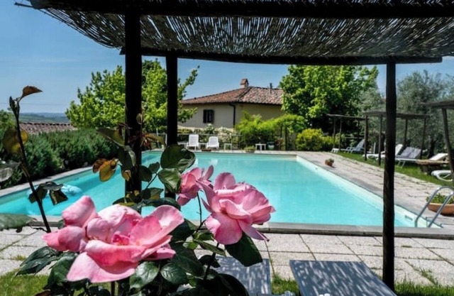 Deliziosa Camera in Agriturismo a 7 km da Firenze