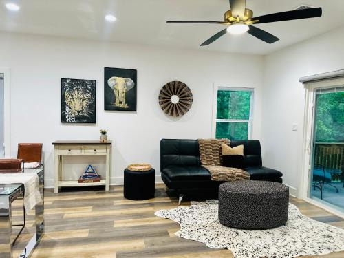Delux Country Cabin - Pet Friendly