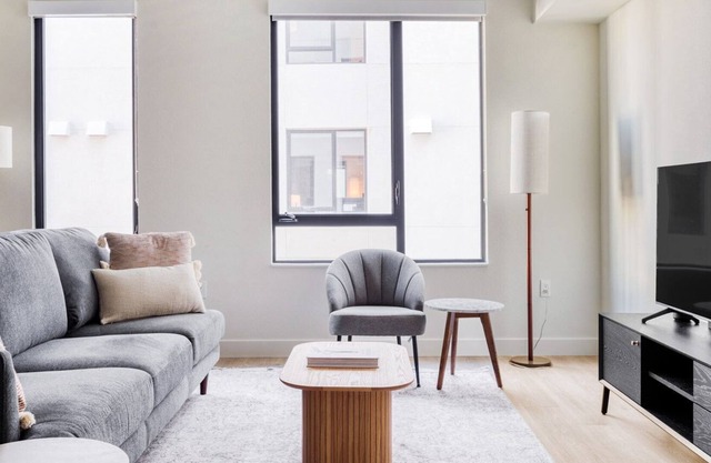Deluxe Berkeley 1BR w/ W/D & Coworking, walkable to BART, by Blueground
