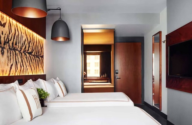 Deluxe Double Double | Hotel Hendricks | Pet-friendly & Near Times Square