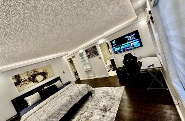 Deluxe Executive Studio