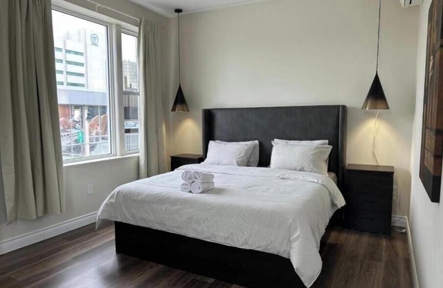 Deluxe One-Bedroom Apartment with City View