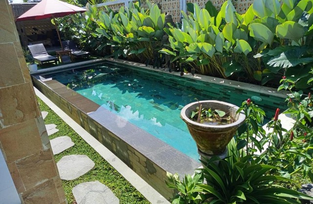 Deluxe Room Puri Uma Dewi room only