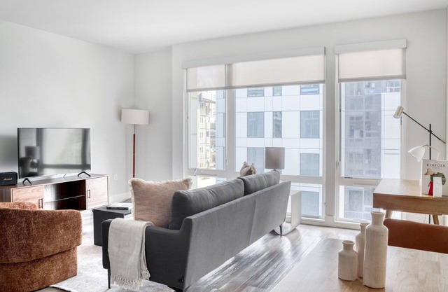 Deluxe South Lake Union 1BR w/ Gym & W/D, near Denny Park, by Blueground