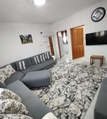 DENİZE 40m DSI TMO Kamp yanı , AİLE İÇİN UYGUN Alkolsüz, 2 klima