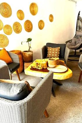 DEPARTAMENTO CENTRICO 1er piso Parking lugares públicos cerca