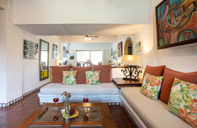 Departamento en Marina Vallarta New listing