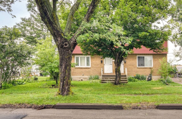 DePew Vacation Rental ~ 10 Mi to Buffalo!