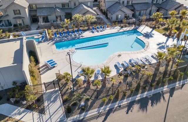 Kostenloses WLAN, ein beheizter Pool, ein Whirlpool, ein Grill, ein Patio, 32 km von Zions