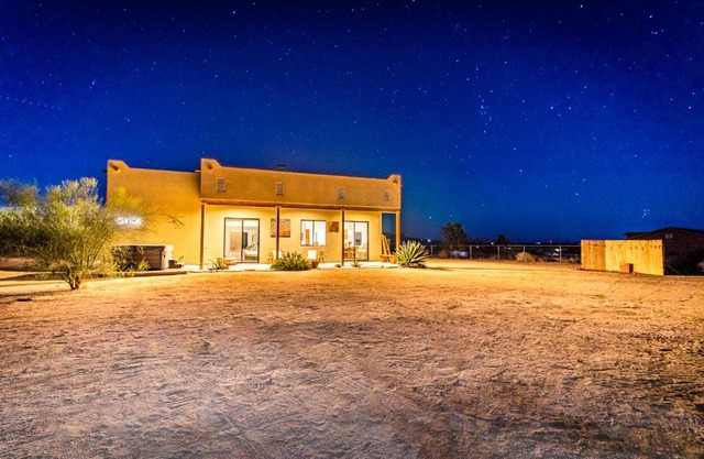 Desert Hideout - Amazing Desert Views