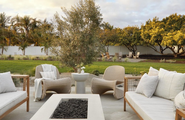 Designer Home with Private Beach Access - Sleeps 12 - The Boardwalk Beach House