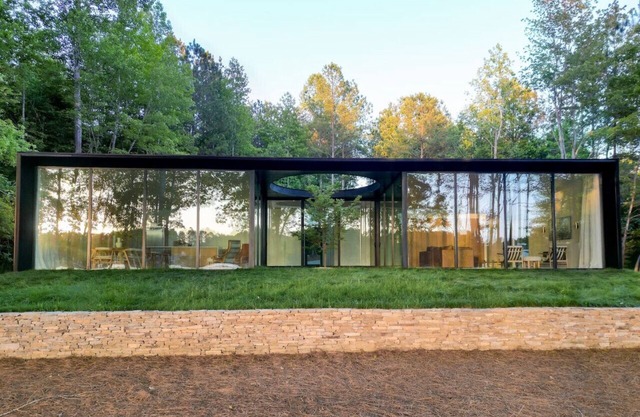 Designer's Glass Lakehouse