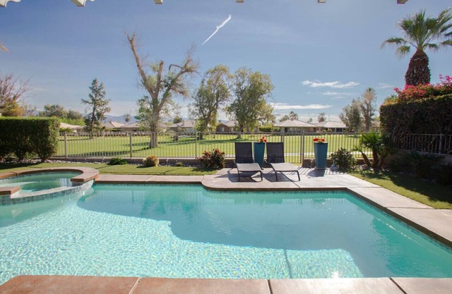 Desirable Desert Resort w/ Pool- 2mi to Coachella