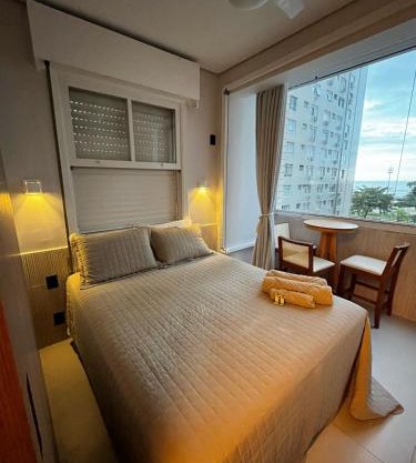 Desperte com vista para o mar - luxo e conforto no melhor bairro de Santos