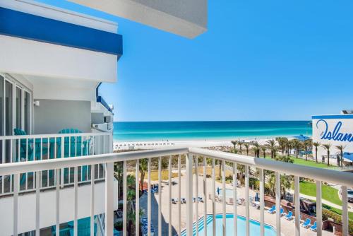 Destin West Gulfside #608