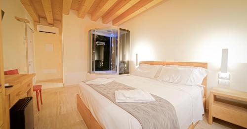 Destiny home soave