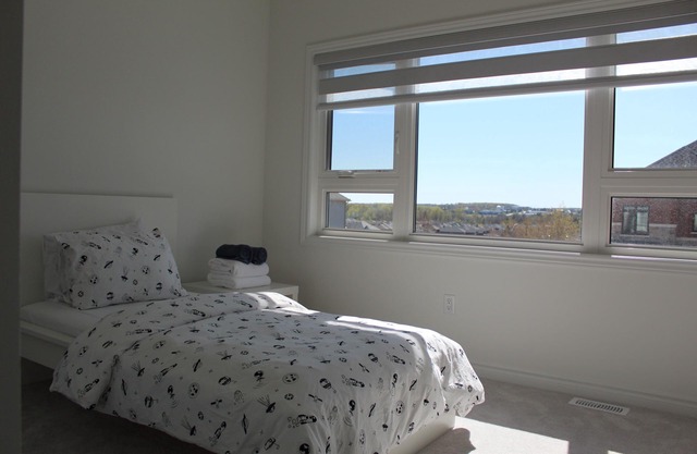 Detached Brand New Modern Home In South Barrie with H+ME Technology