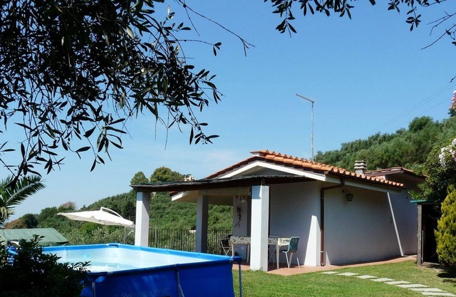 Freistehendes Haus in Bargecchia,Klimaanlage,Pool,Garten mit Blick,free Wi Fi