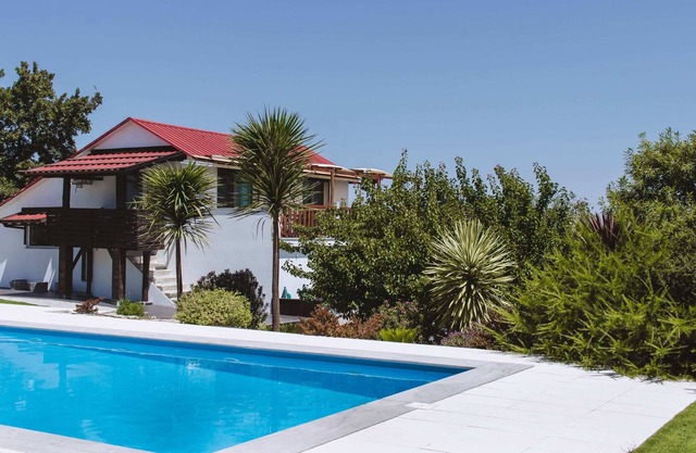 Detached house in the middle of nature with swimming pool - Serra da Estrela
