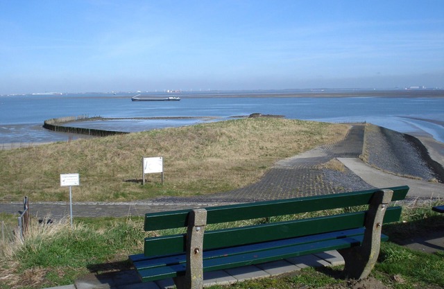 Freistehendes Ferienhaus am Vogelnaturschutzgebiet-/schelde und Meer Räder inkl.
