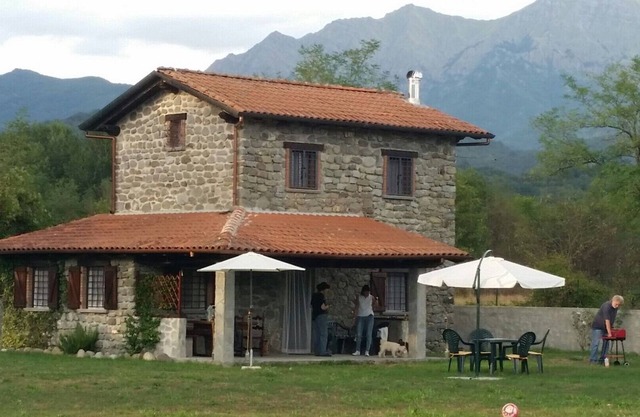 Unabhängige Villa, Mulazzo, Cinque Terre, Versilia, Lunigiana, im Grünen