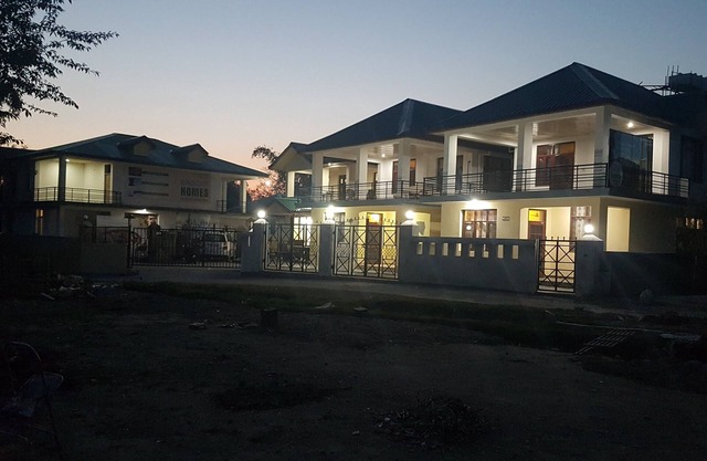 DHOULADHAR SUITE BEI EKAANT HOMES