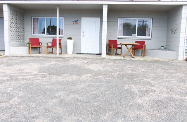 Diamonds on Seaforth - Relax at the beach