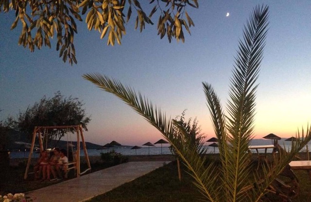 Dikili Sunset Club