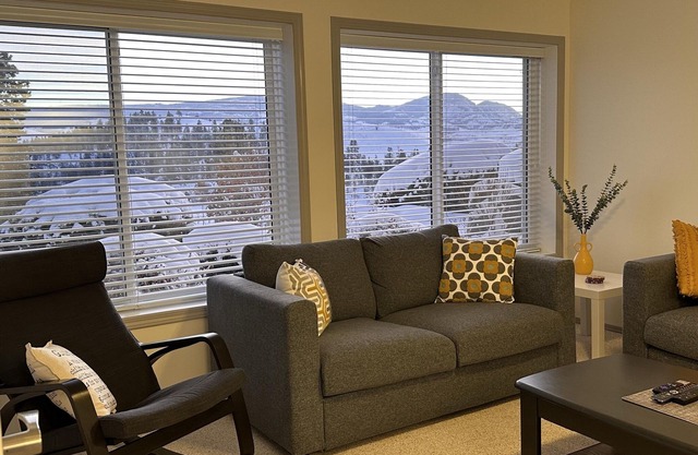 Dilworth Suite - a touch of country in the heart of the city!
