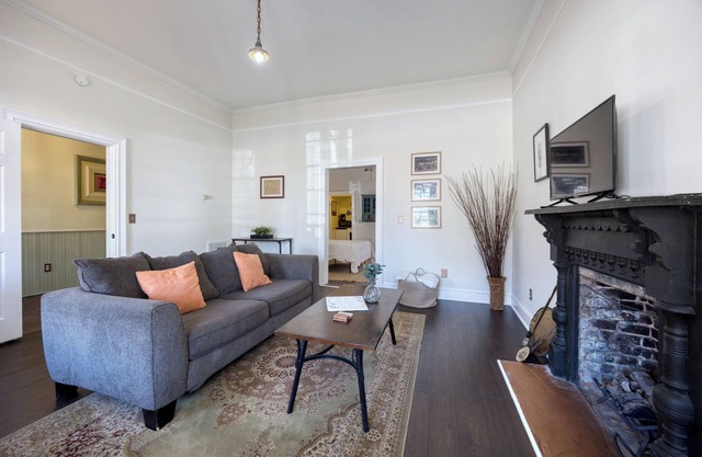 Das Dimon Cottage, Suite B