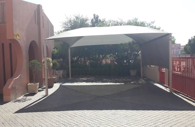 Diphororo Guest House