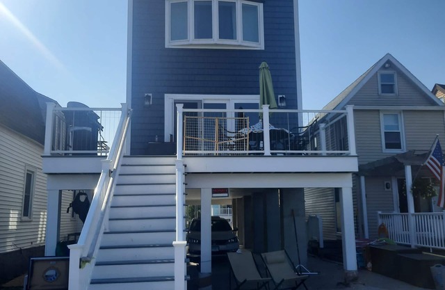 Direct Beach Front House
