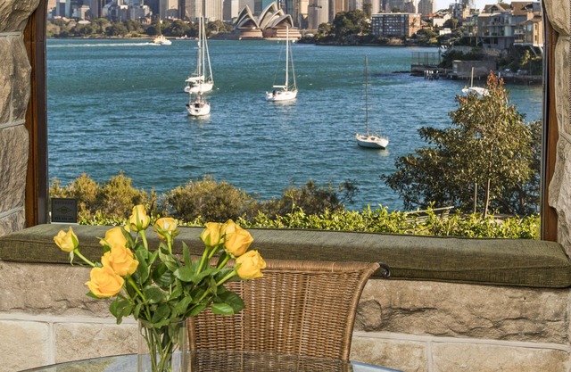 Sydney Harbour View Apartment mit Blick auf das Opernhaus und die Harbour Bridge