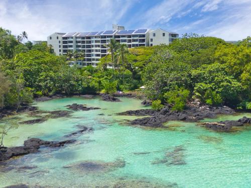 Direct Oceanfront Mauna Loa Shores Honu Elua #508 next to Carlsmith Beach park, Hilo HI