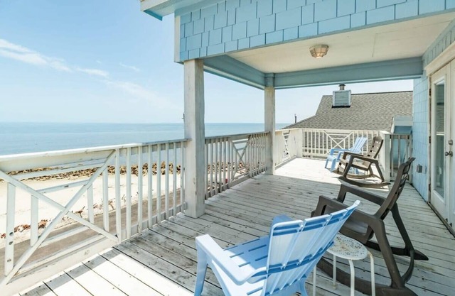 Direct Oceanfront, Sunrise AND Sunset Decks!