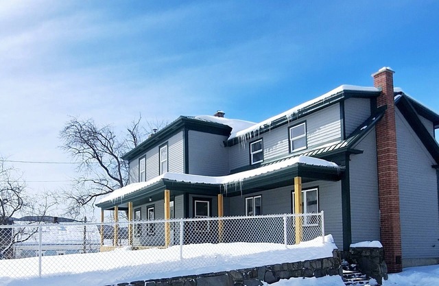 Direct Trail Access/Centrally Located/Ample Parking for trucks and trailers