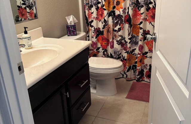 Discover the Beauty of Albuquerque from Our Cozy 2-Bedroom Townhome
