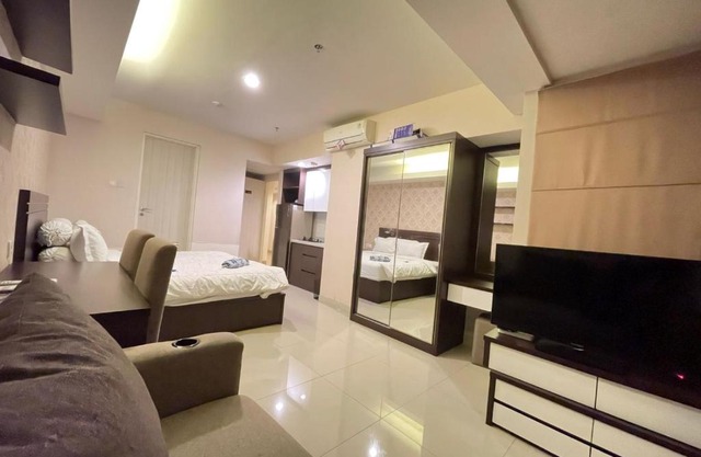 DISEWAKAN 1 UNIT 1BR INCLUDE SOFA BED WiFi Youtube Netflix