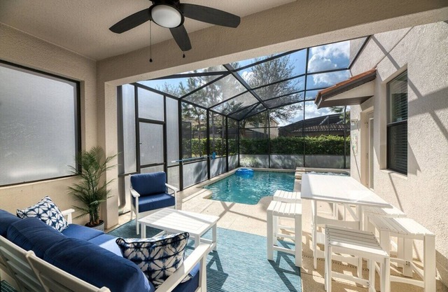 Disney Area – Heated Pool/Spa, Outdoor TV, Walk to Resort Amenities