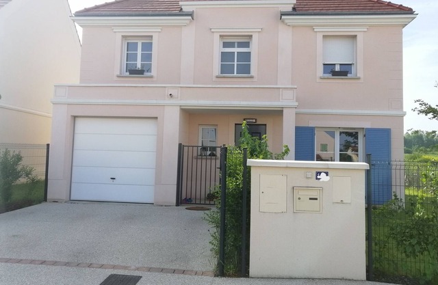 Disneyland Haus-Marne-la-Vallée-Montevrain