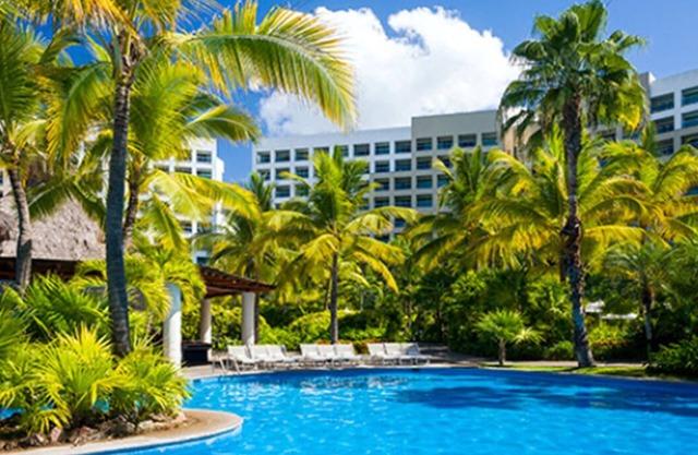 Dive into Luxury and Fun with our 1 Br Suite at Vidanta Grand Mayan