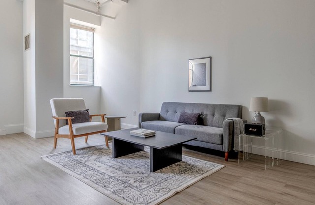 Divine Central Square 2BR w/ Fitness, close to Dining, by Blueground